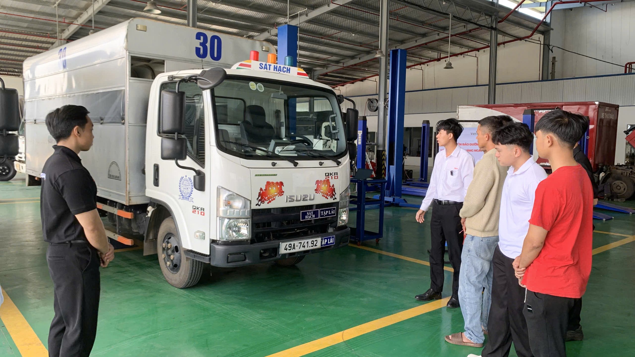 Bảo dưỡng - kiểm tra xe hằng ngày